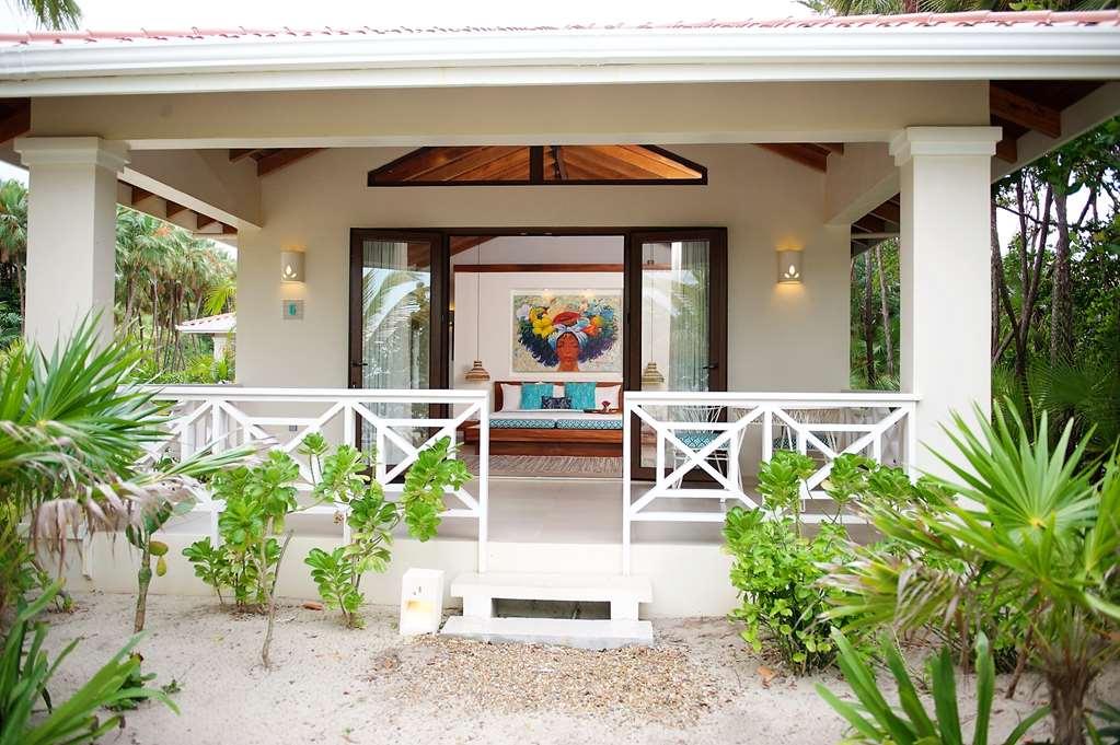 Naia Resort And Spa Seine Bight Village Номер фото